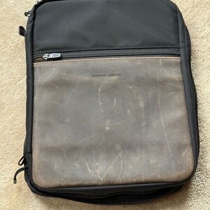 Waterfield EXECUTIVE FOLIO FOR LAPTOPS AND TABLETS